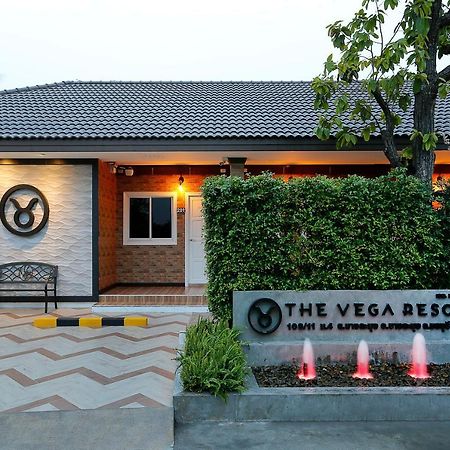 The Vega Resort Chonburi Esterno foto