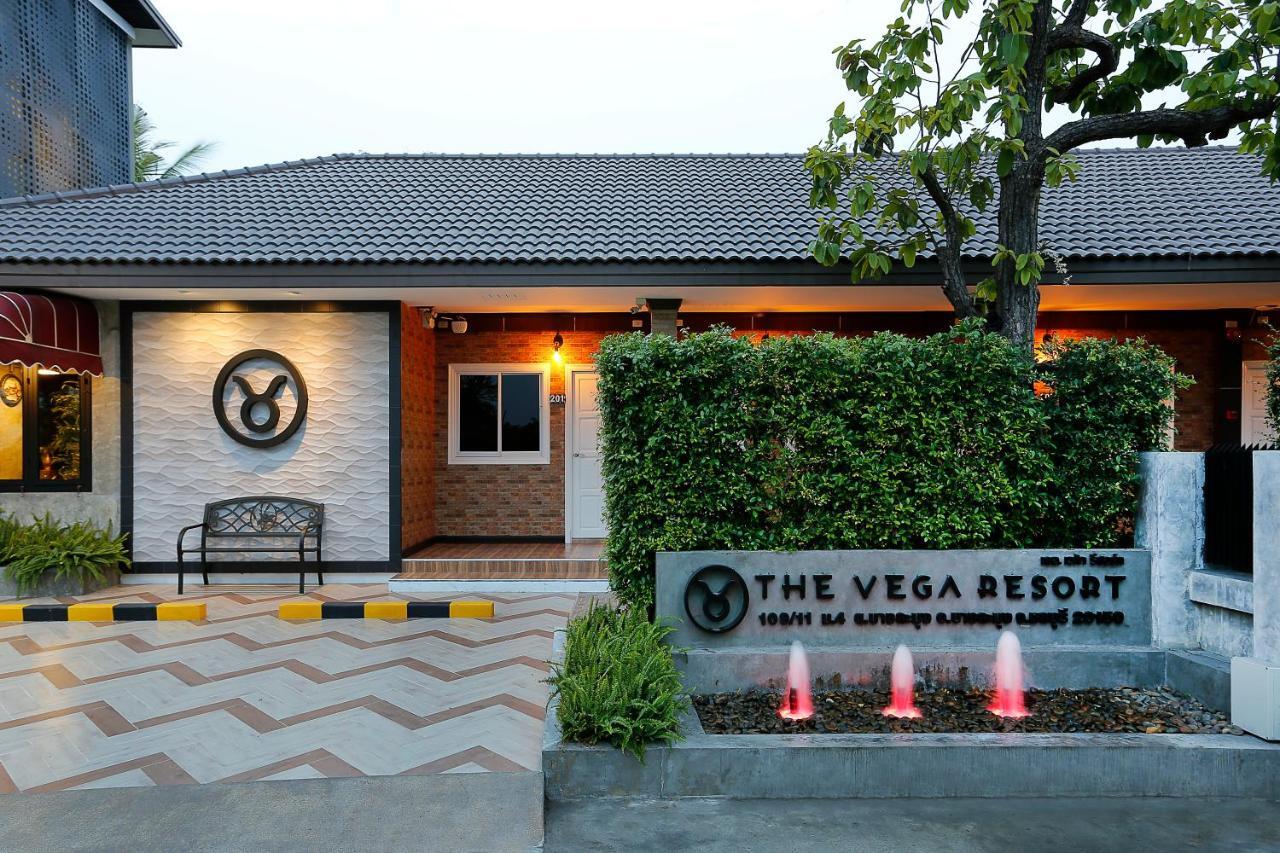The Vega Resort Chonburi Esterno foto